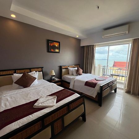 อริสโตแครต เรสซิเดนซ์ แอนด์ โฮเต็ล Hotel สีหนุวิลล์ ภายนอก รูปภาพ
