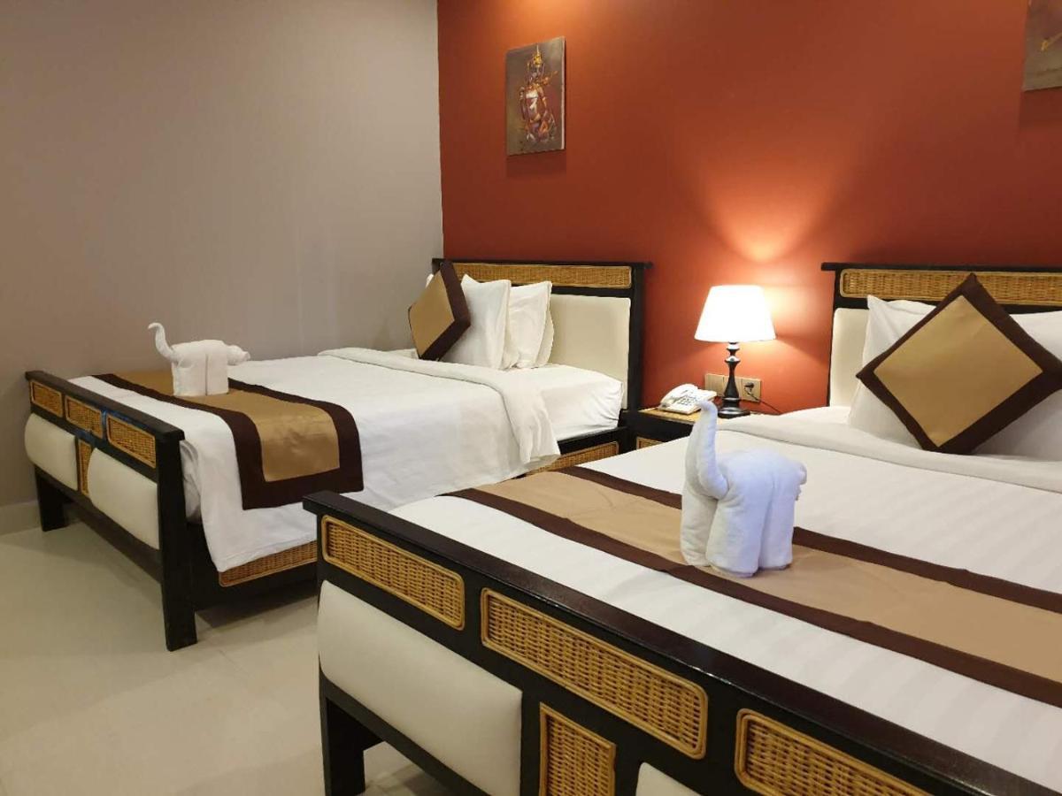อริสโตแครต เรสซิเดนซ์ แอนด์ โฮเต็ล Hotel สีหนุวิลล์ ภายนอก รูปภาพ
